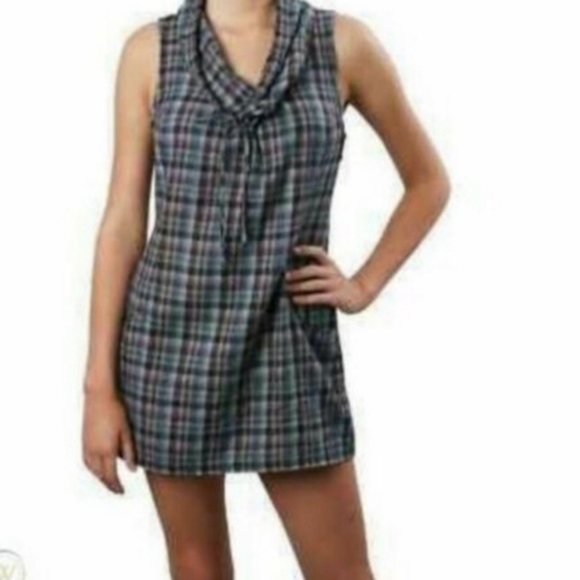 Patagonia Fortuity Flannel Tunic Dress Size 6 Plaid Sleeveless Casual Short - Picture 1 of 6